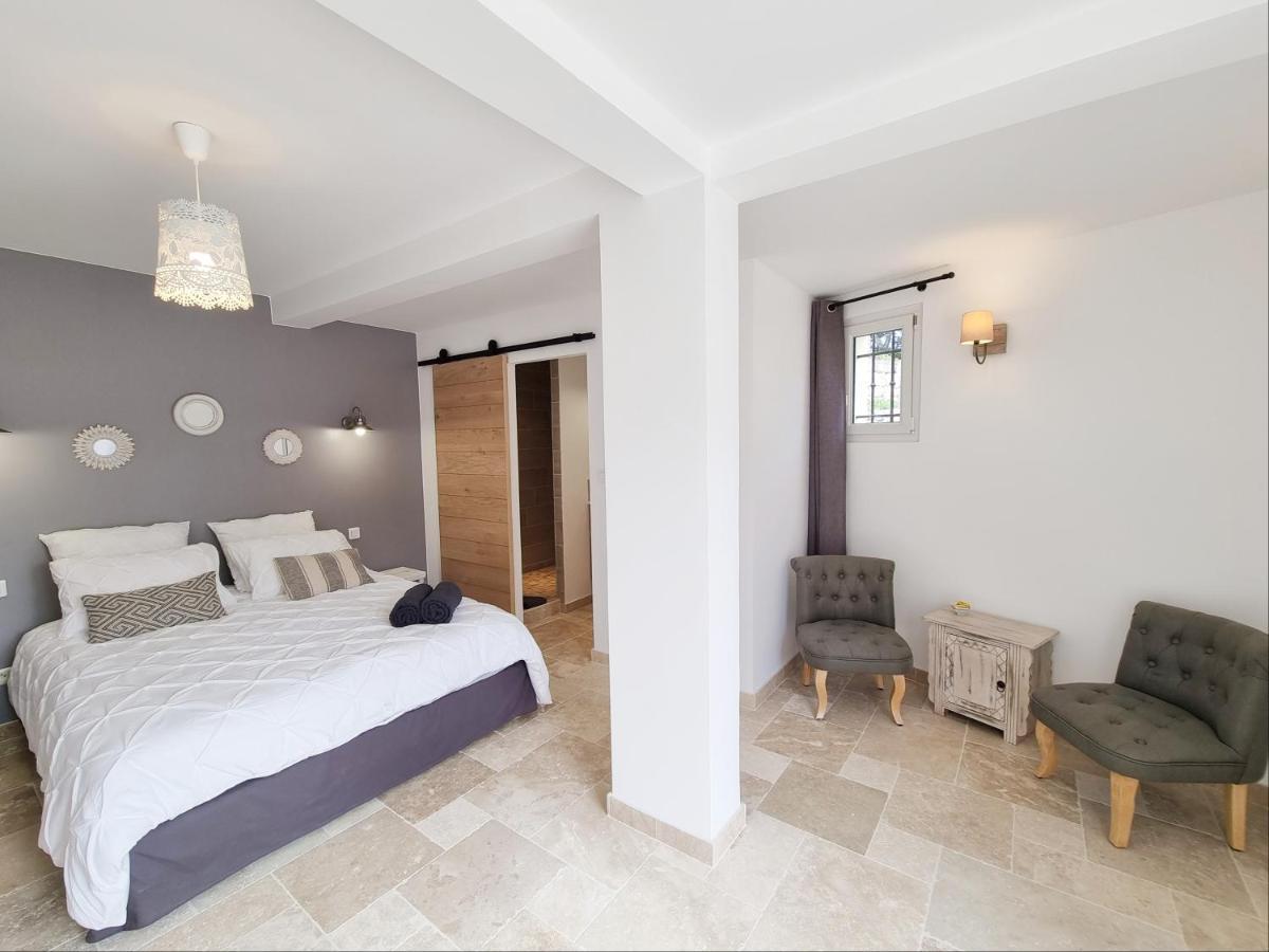 Bed and Breakfast Cosy en Provence - Piscine chauffée Pernes-les-Fontaines Exterior foto
