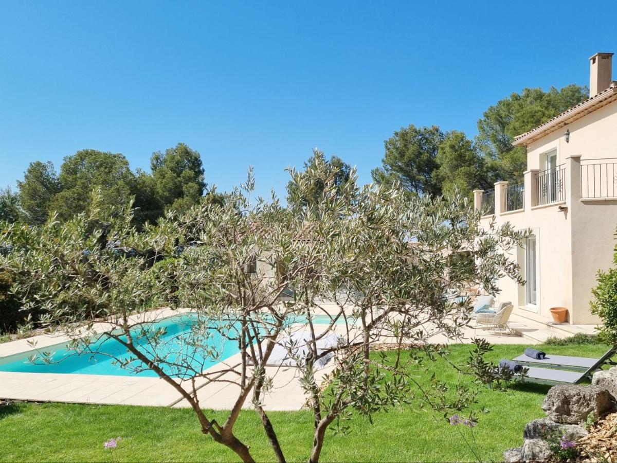Bed and Breakfast Cosy en Provence - Piscine chauffée Pernes-les-Fontaines Exterior foto