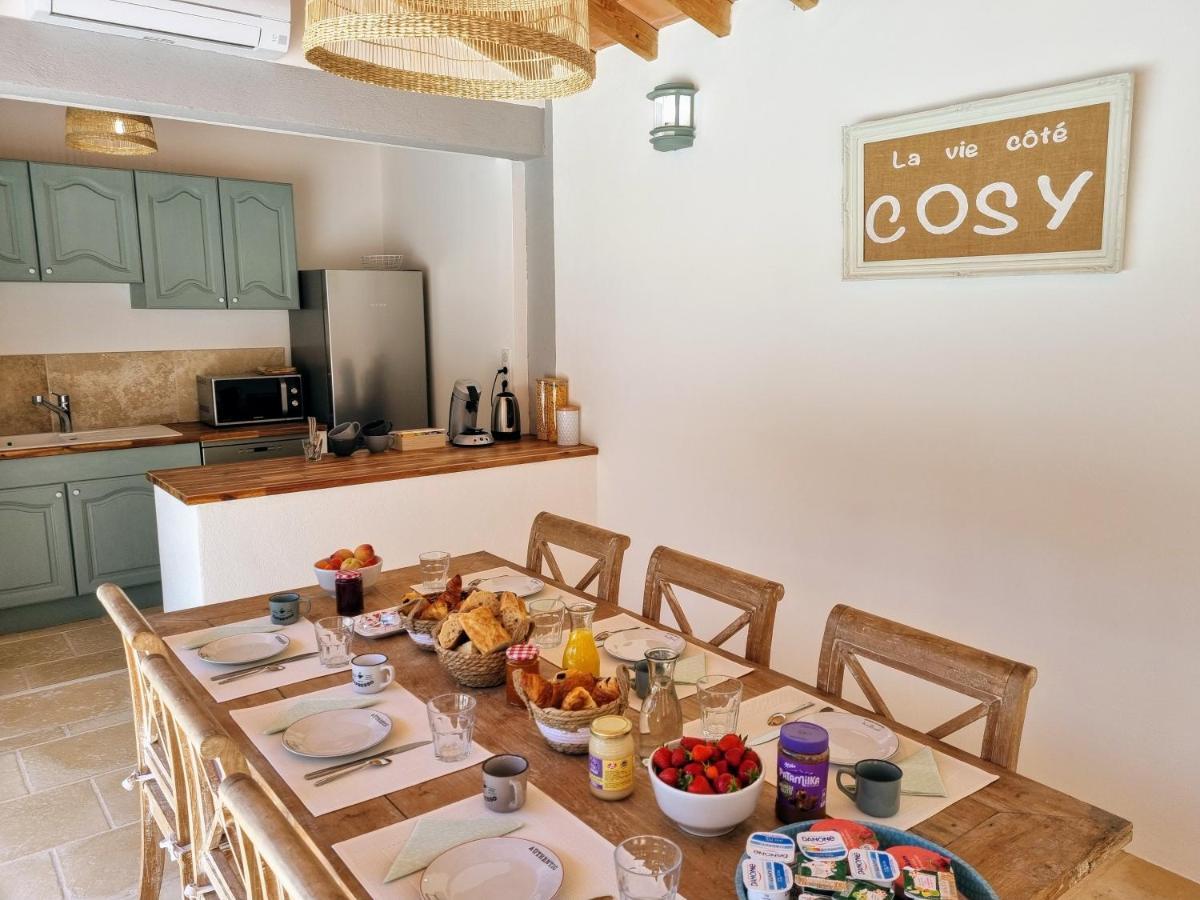 Bed and Breakfast Cosy en Provence - Piscine chauffée Pernes-les-Fontaines Exterior foto